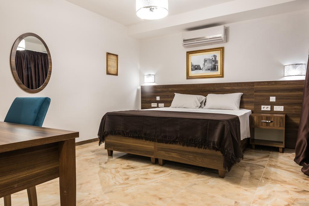 Slimiza Suites Sliema Bilik gambar